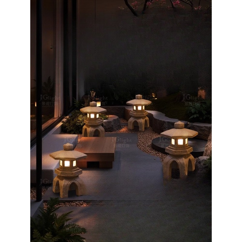 Outdoor Chinese stone lantern  - Gardening Hand Tools B&Q recensie en prijs
